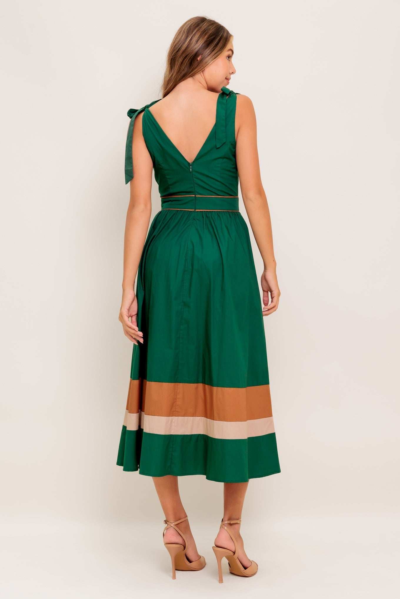 FOREST CHARM WOVEN COLOR BLOCKED MIDI DRESS Flying Tomato
